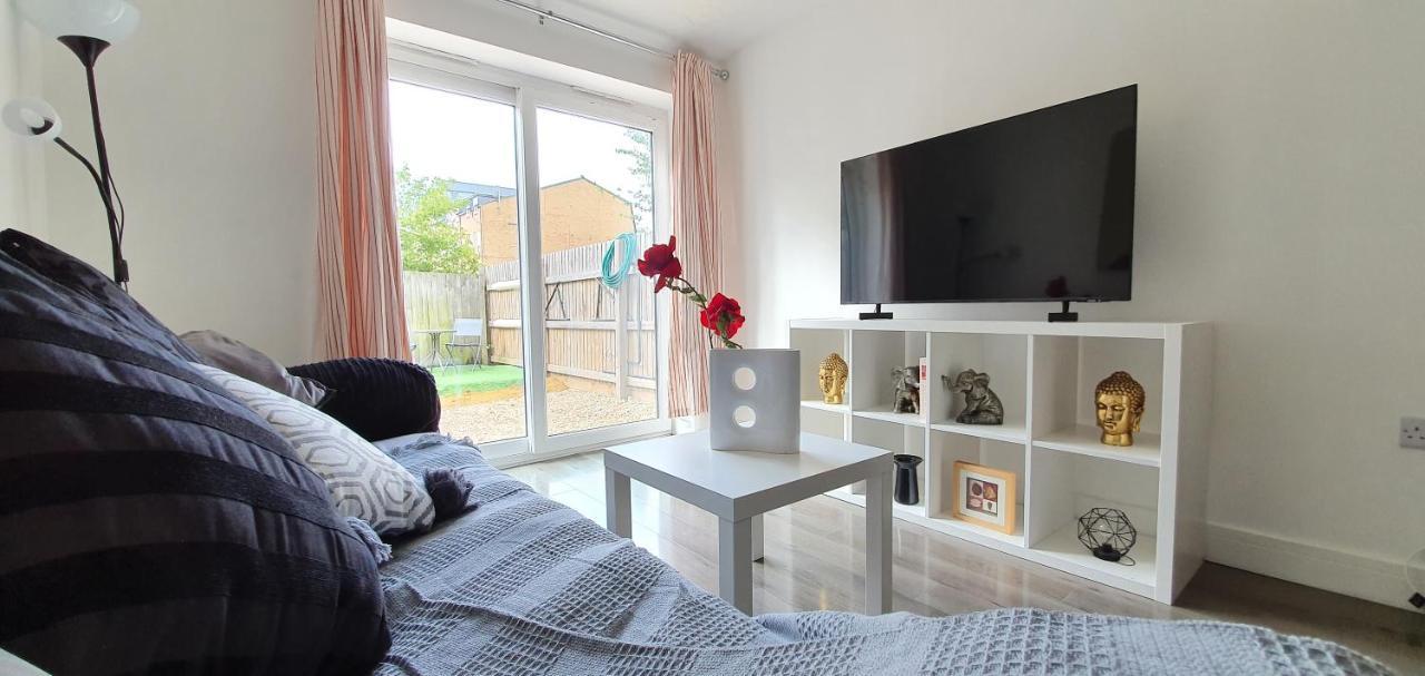 Trendy, Modern Garden Posh Peckham Apartment 伦敦 外观 照片
